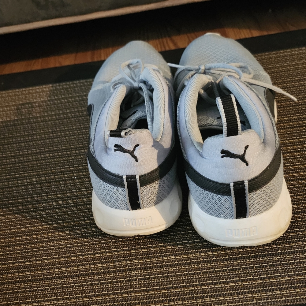 Puma light gray and Black Athletic Shoes